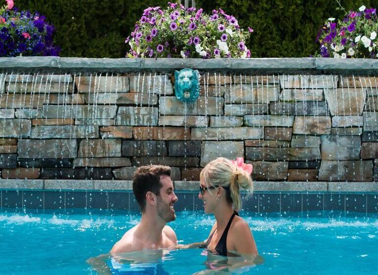 בית מלון כפרי Pillar And Post Inn & Spa