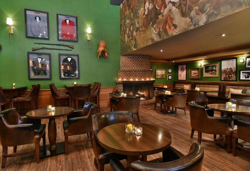 호텔 Pillar And Post Inn & Spa