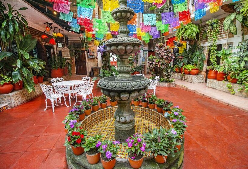 فندق Posada De Roger