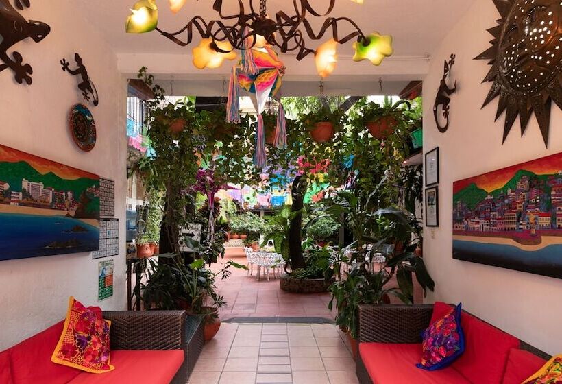 فندق Posada De Roger