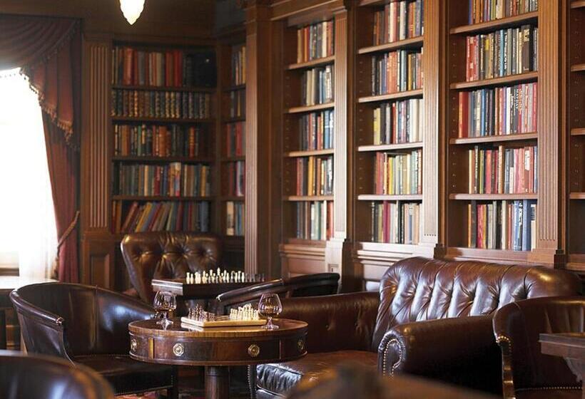 호텔 Prince Of Wales