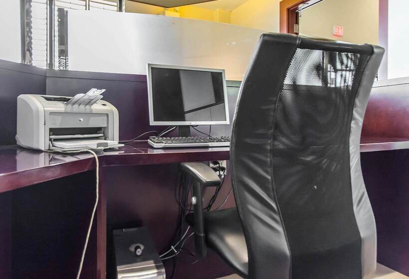 酒店 Quality Inn & Suites Bay Front