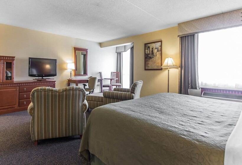 酒店 Quality Inn & Suites Bay Front