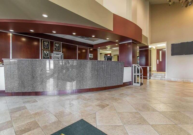 酒店 Quality Inn & Suites Bay Front