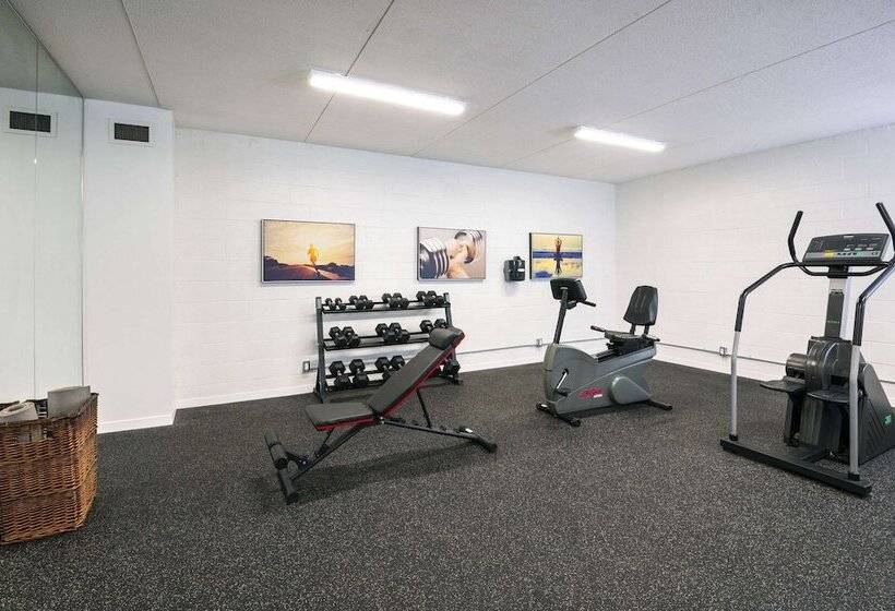 فندق Quality Suites