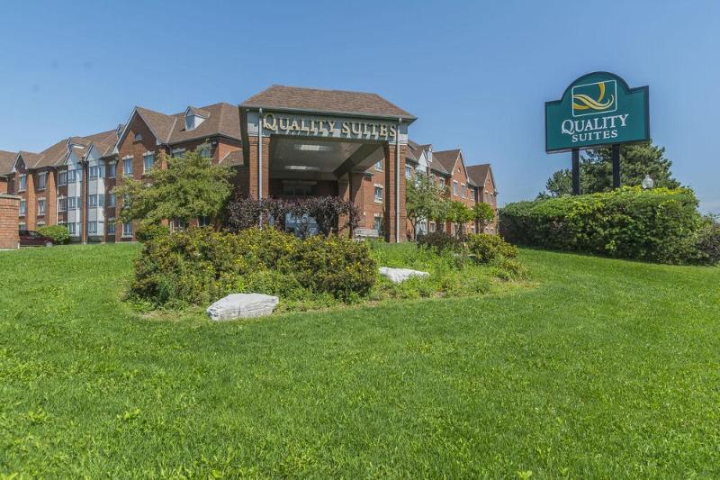 فندق Quality Suites