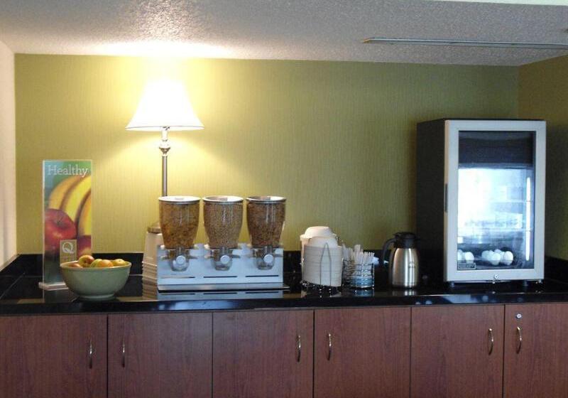 فندق Quality Suites