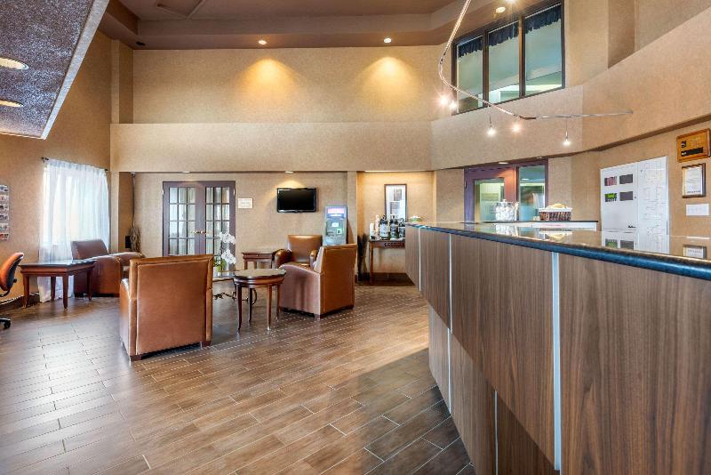 فندق Quality Suites