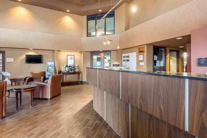 فندق Quality Suites