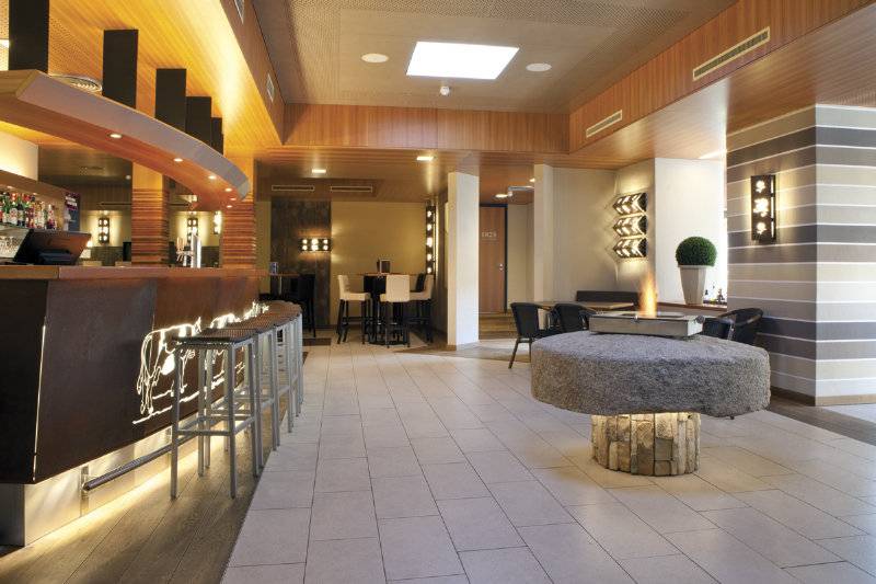 בית מלון כפרי Résidence Le Sapin & Bains De La Gruyère