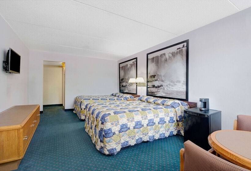 فندق Super 8 By Wyndham Niagara Falls North