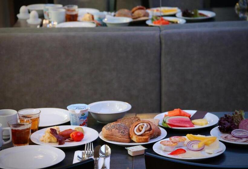 בית מלון כפרי Taastrup Park