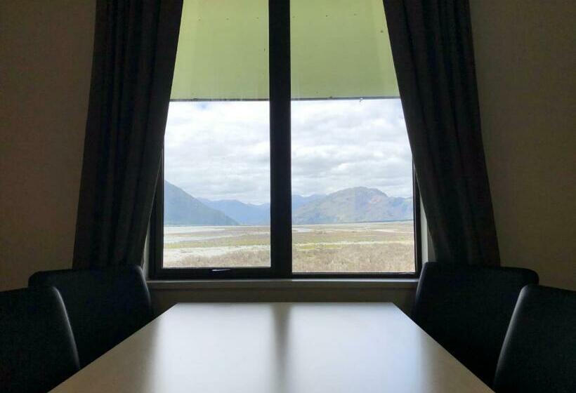 ホテル The Bealey