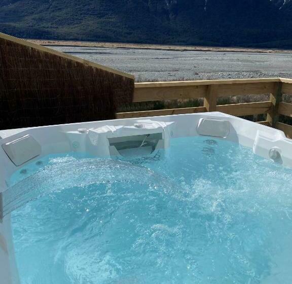 ホテル The Bealey