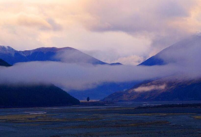 ホテル The Bealey