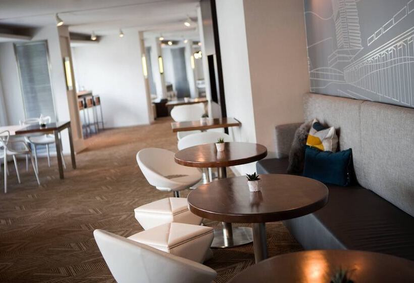 酒店 Toronto Marriott City Centre