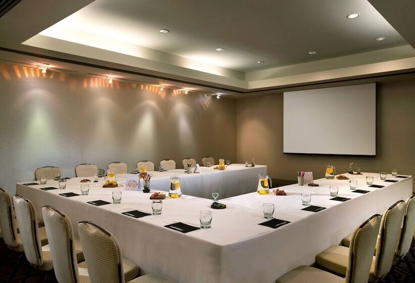 酒店 Toronto Marriott City Centre