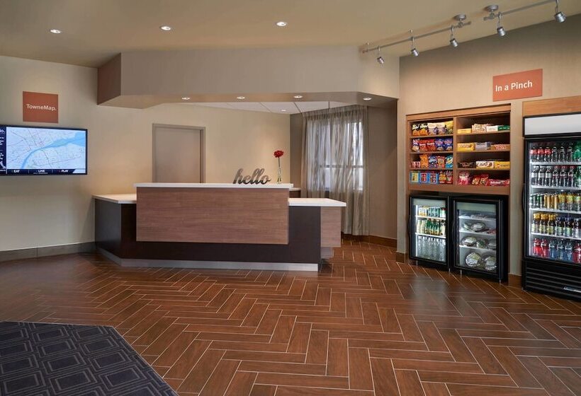 Отель Towneplace Suites By Marriott Windsor
