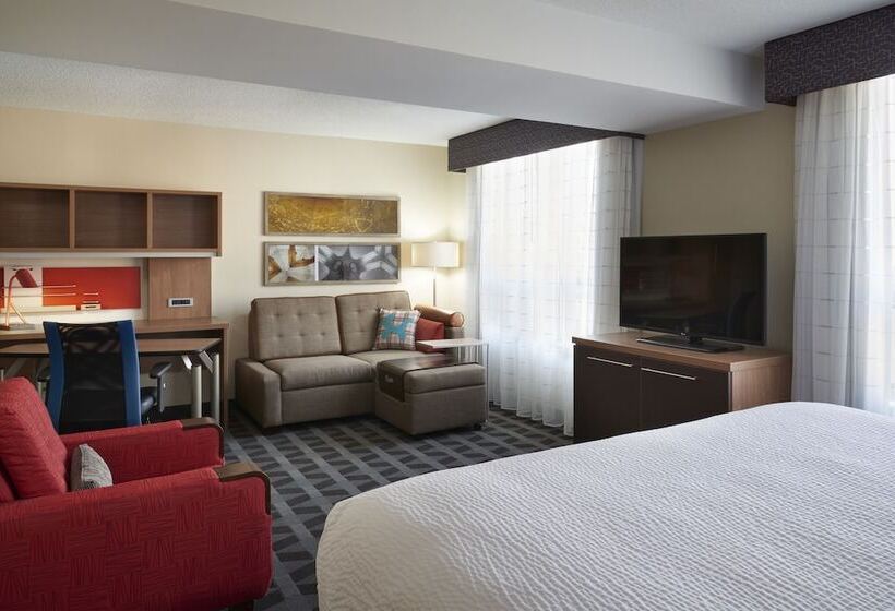 ホテル Towneplace Suites By Marriott Windsor