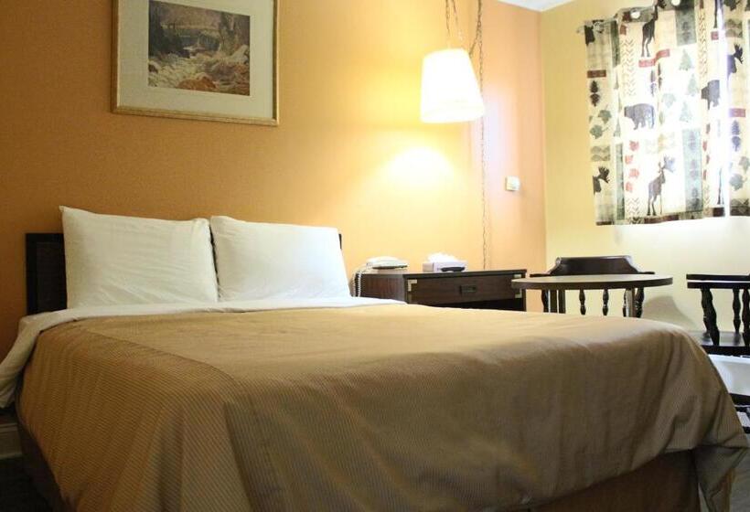 فندق Travellers Inn