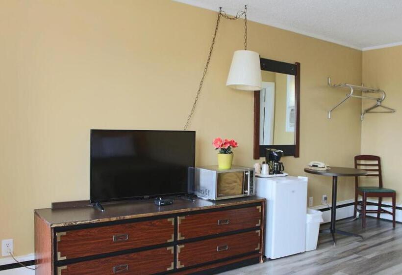 فندق Travellers Inn