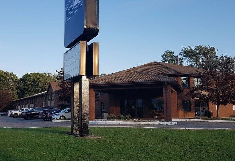 فندق Travelodge By Wyndham Welland