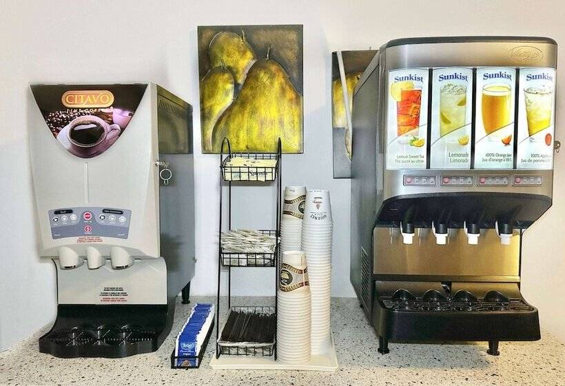 فندق Travelodge By Wyndham Welland