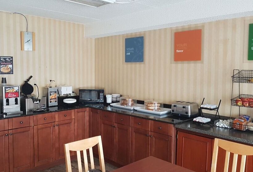 فندق Travelodge By Wyndham Welland