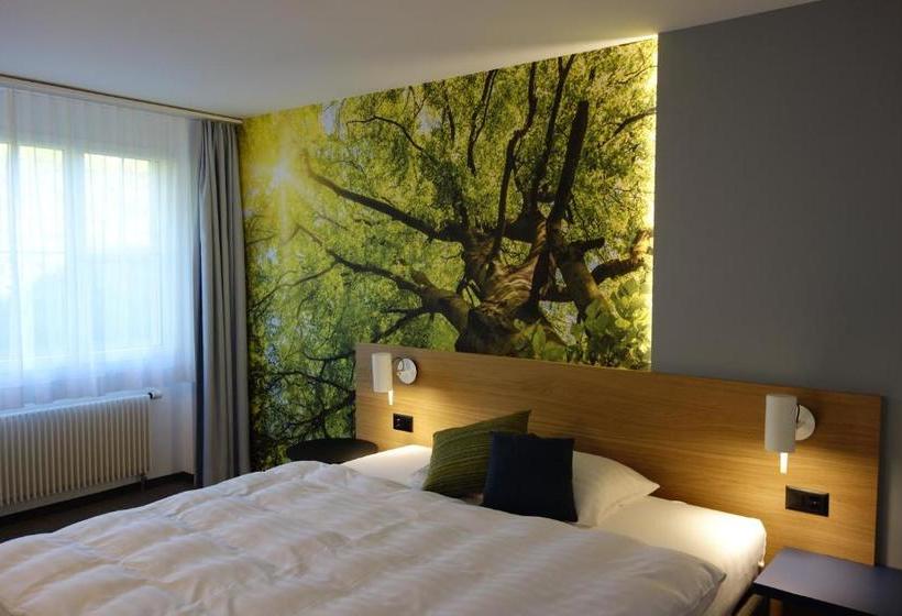 호텔 Urs Und Viktor