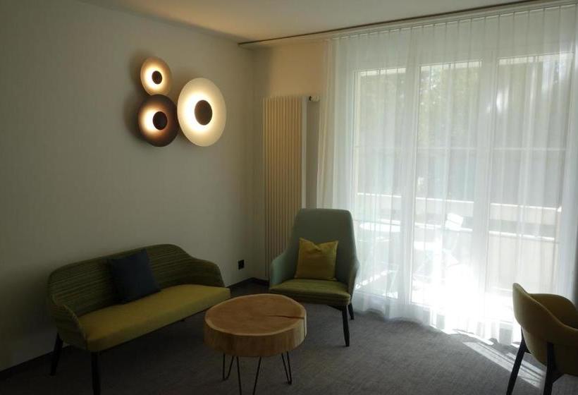 호텔 Urs Und Viktor