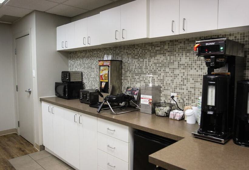 酒店 Welcominns Ottawa