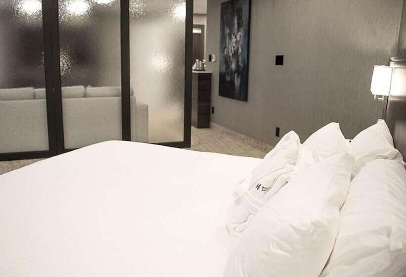 Отель White Oaks Conference & Resort Spa