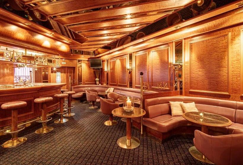 בית מלון כפרי Winkelried Am See