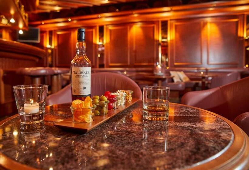 בית מלון כפרי Winkelried Am See