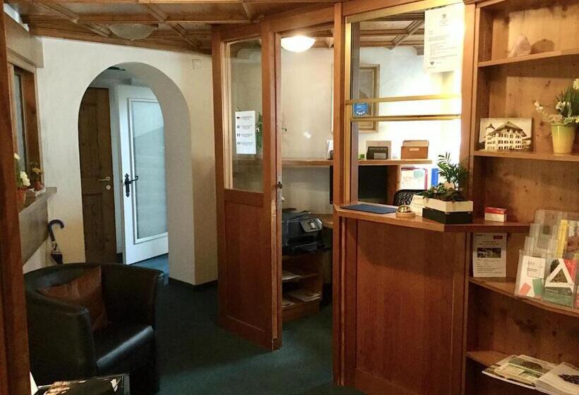 Отель Zum Kreuz