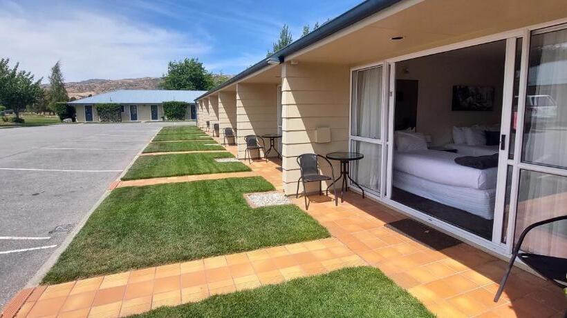 Lake Dunstan Motel