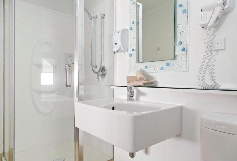 Le Chalet Suisse Motel Taupo