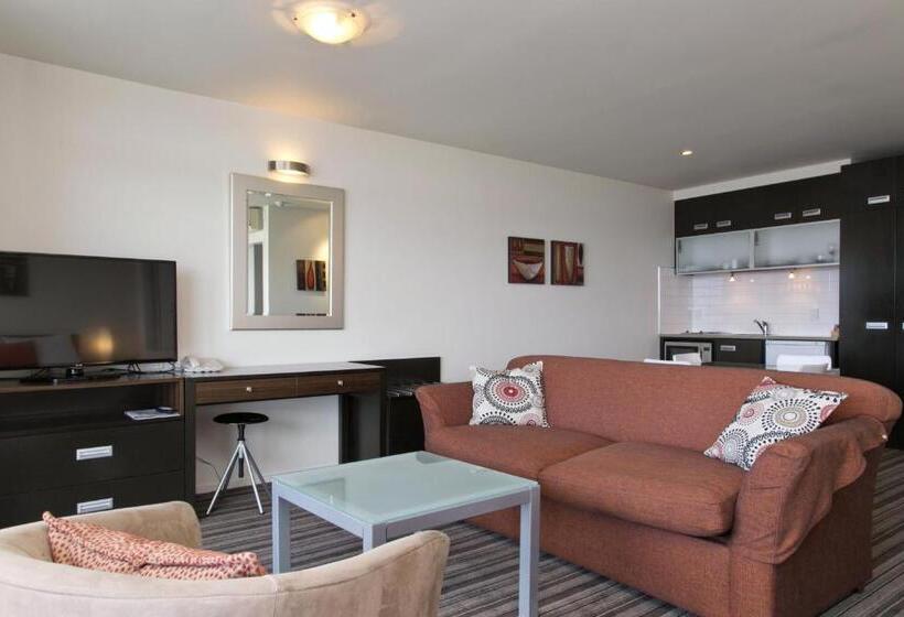 Мотель The Reef Resort