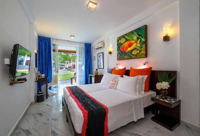 リゾートホテル Calamander Unawatuna Beach