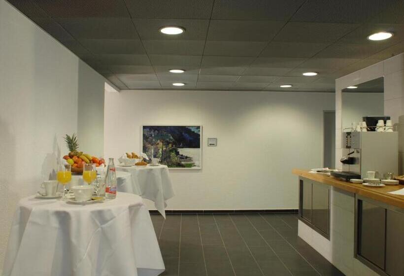 Romantik Hotel Zu Den Drei Sternen