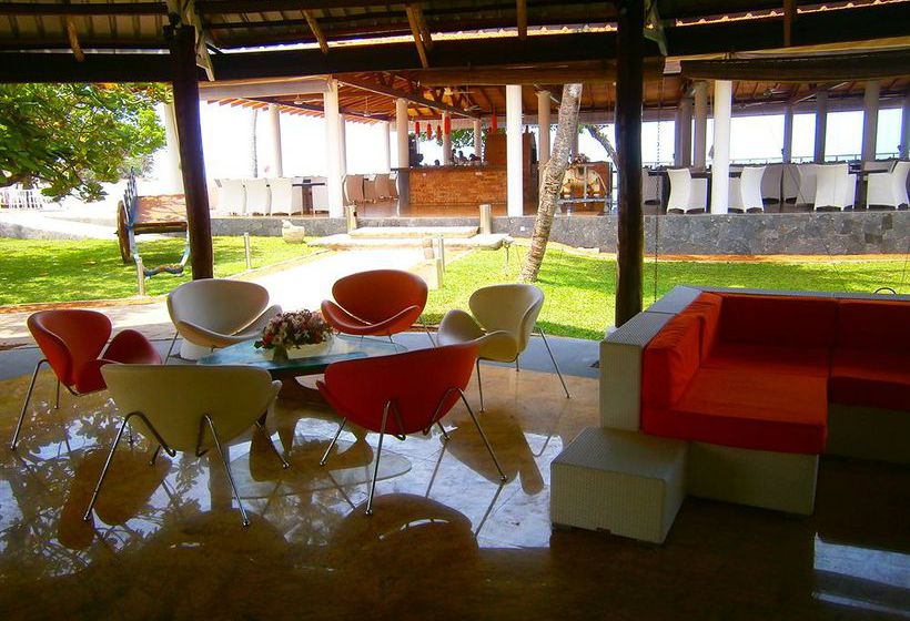 リゾートホテル Calamander Unawatuna Beach