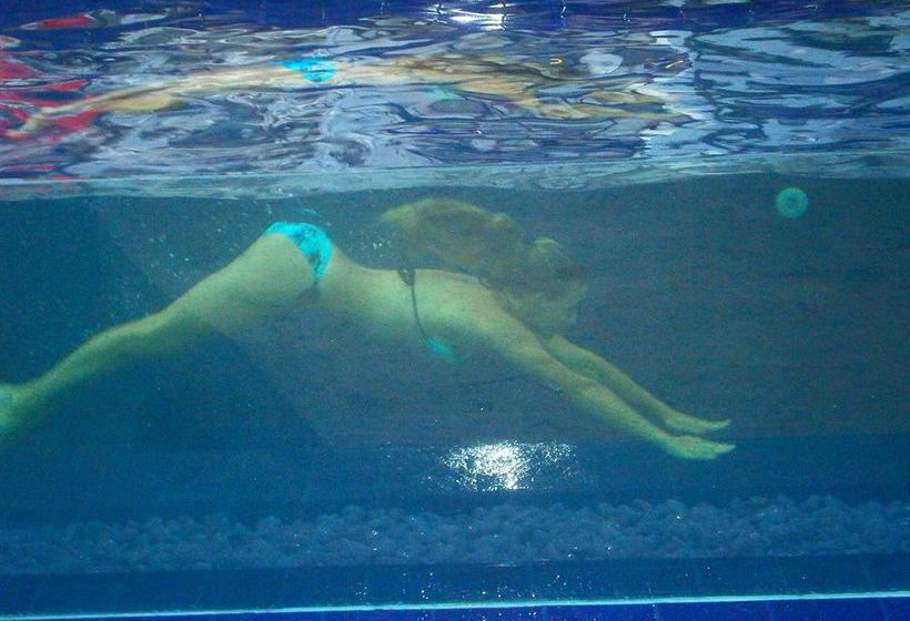 リゾートホテル Calamander Unawatuna Beach