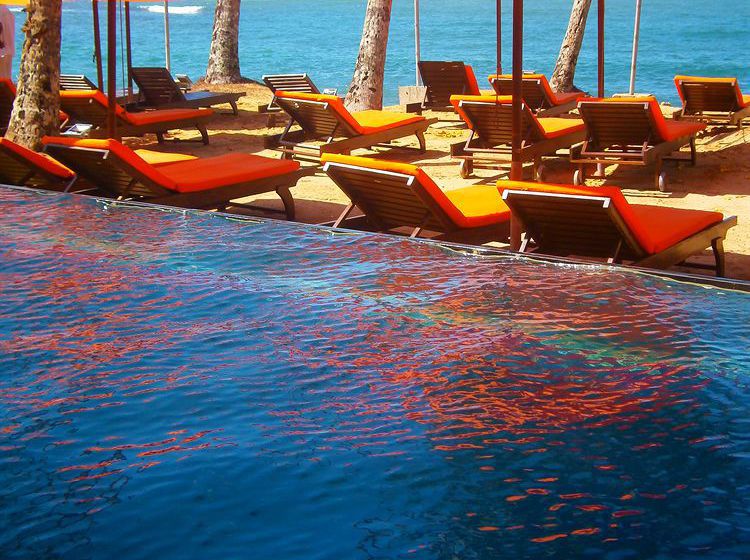 リゾートホテル Calamander Unawatuna Beach