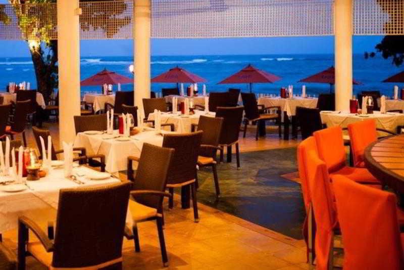 リゾートホテル Calamander Unawatuna Beach