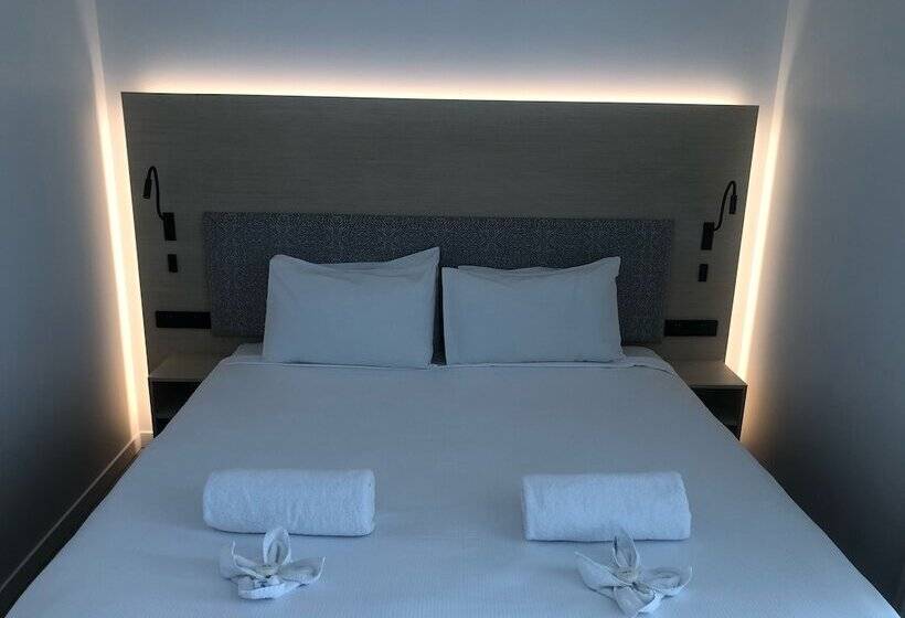 Waiheke Island Resort Conference & Accomodation Centre