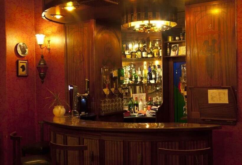 مبيت وإفطار Woodhill House