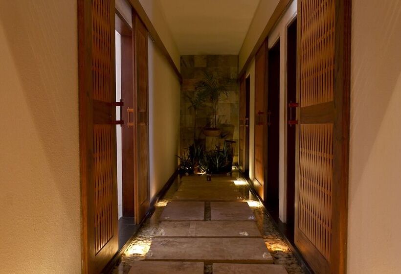 Bluewater Maribago Beach Resort