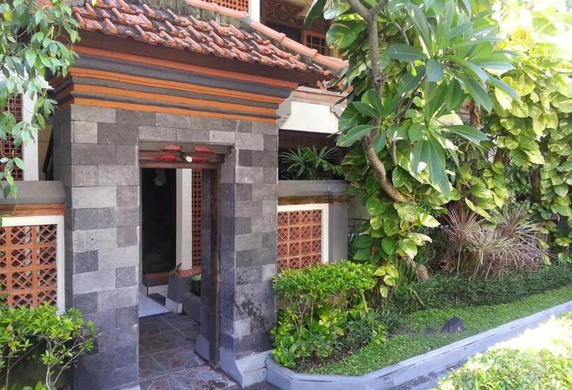 Dewa Bharata Bungalows Legian