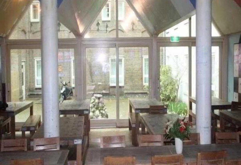 Hans Brinker Hostel Amsterdam