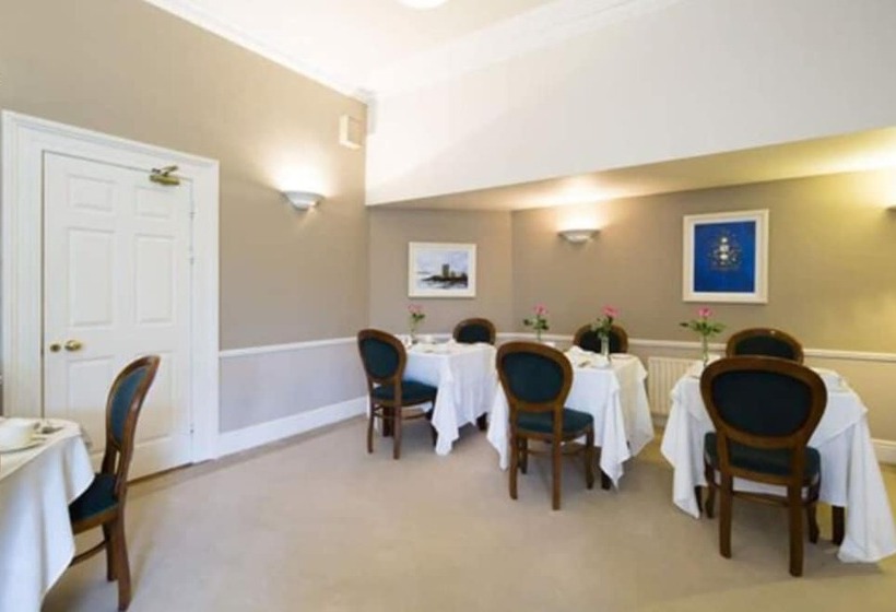 هتل Aberdeen Lodge